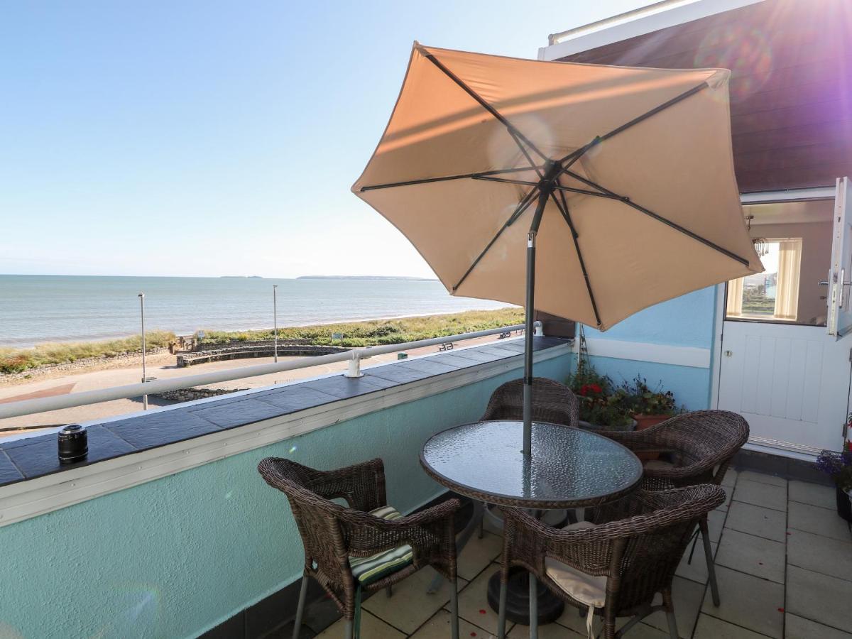 Sea View Apartment Pwllheli Kültér fotó